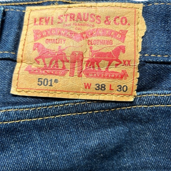 Mens Levi's 501 Blue Jeans - Picture 6 of 6